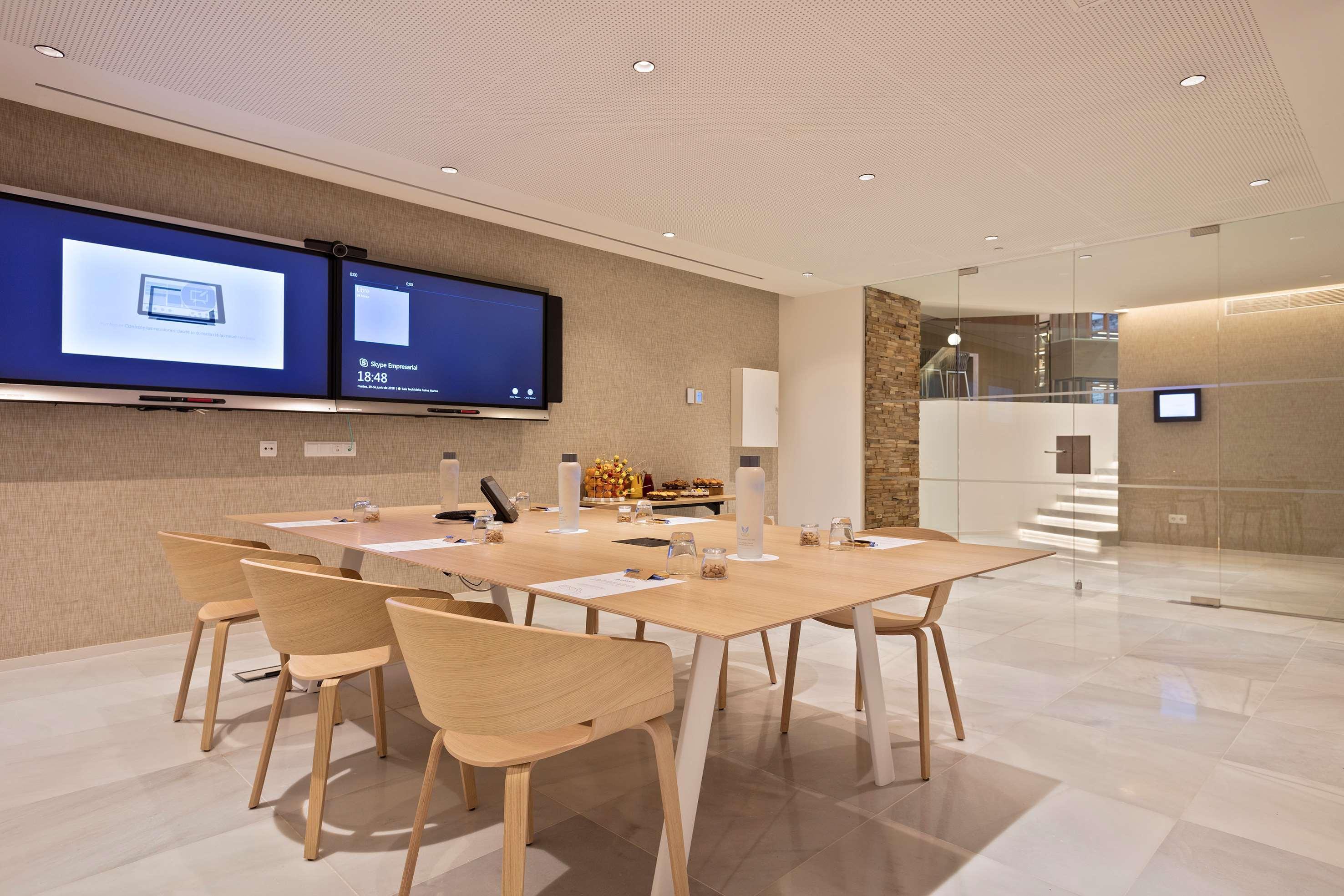 Hotel Melia Marina 4*