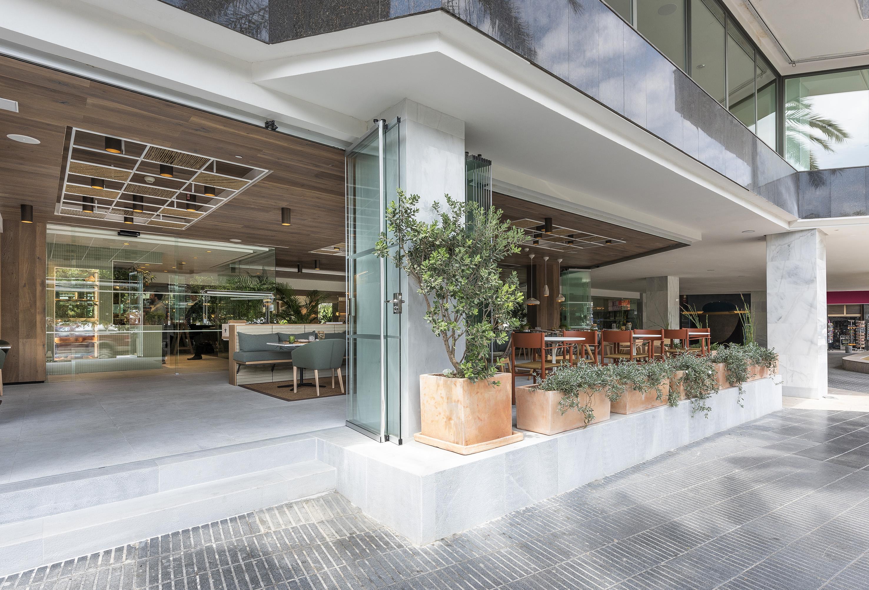 Melia Marina Hotel 4*