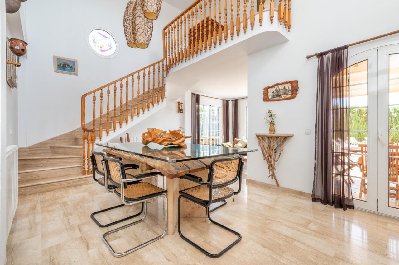 Villa Sayana *
