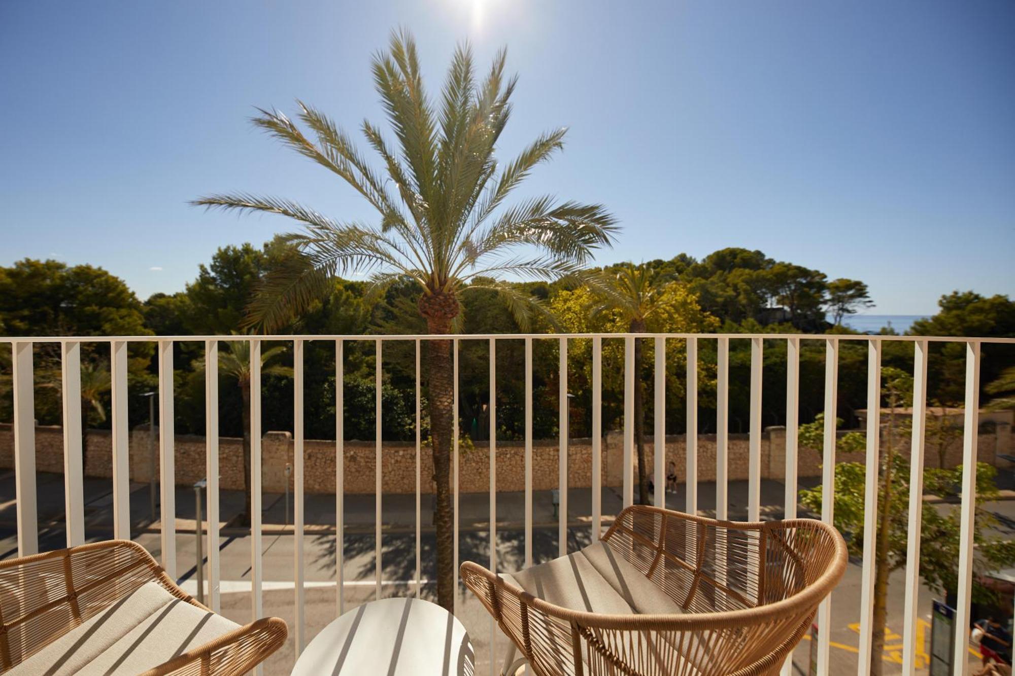 Belle Marivent Mediterranean Petit Hotel