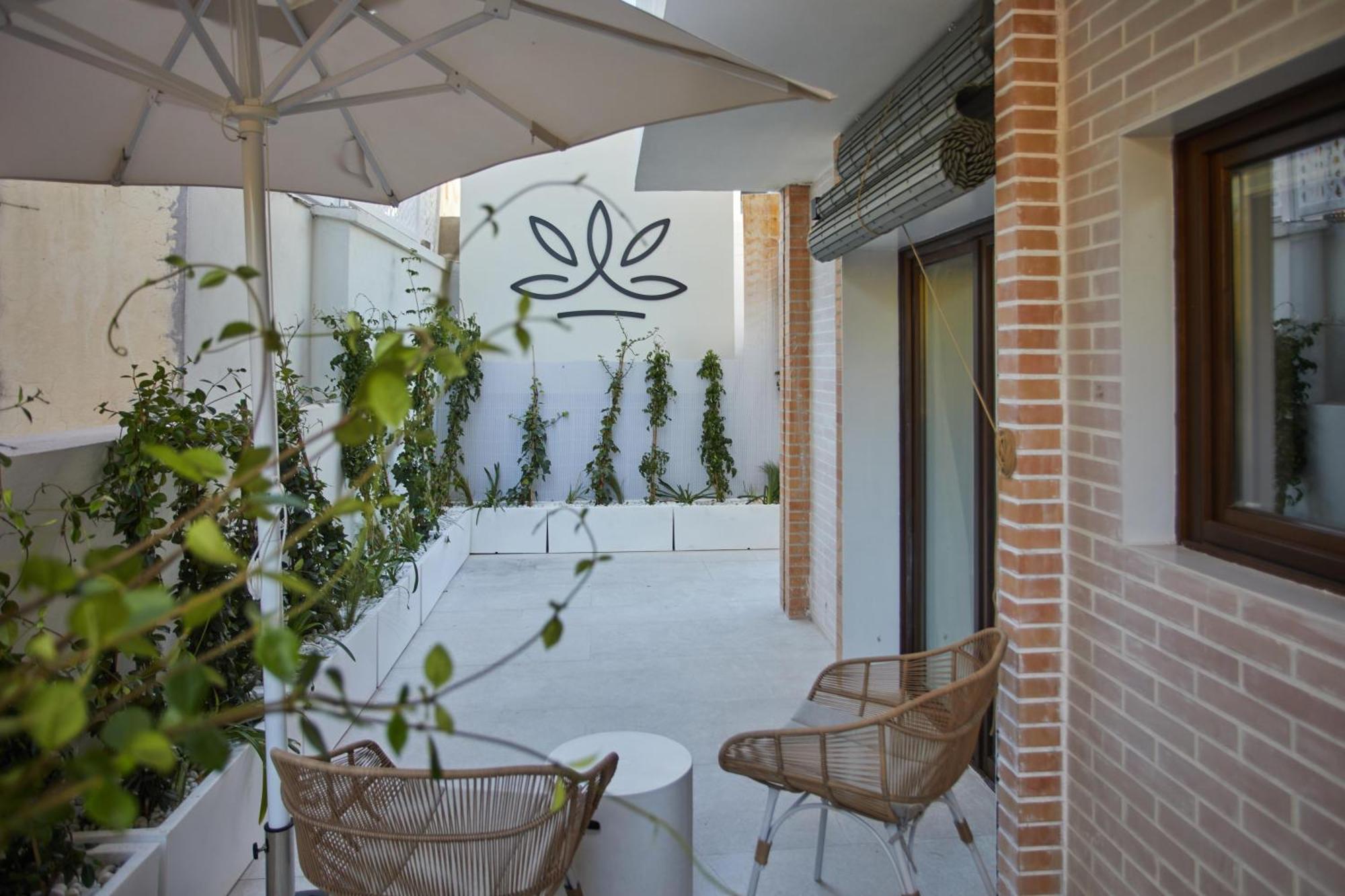 Belle Marivent Mediterranean Petit 4*