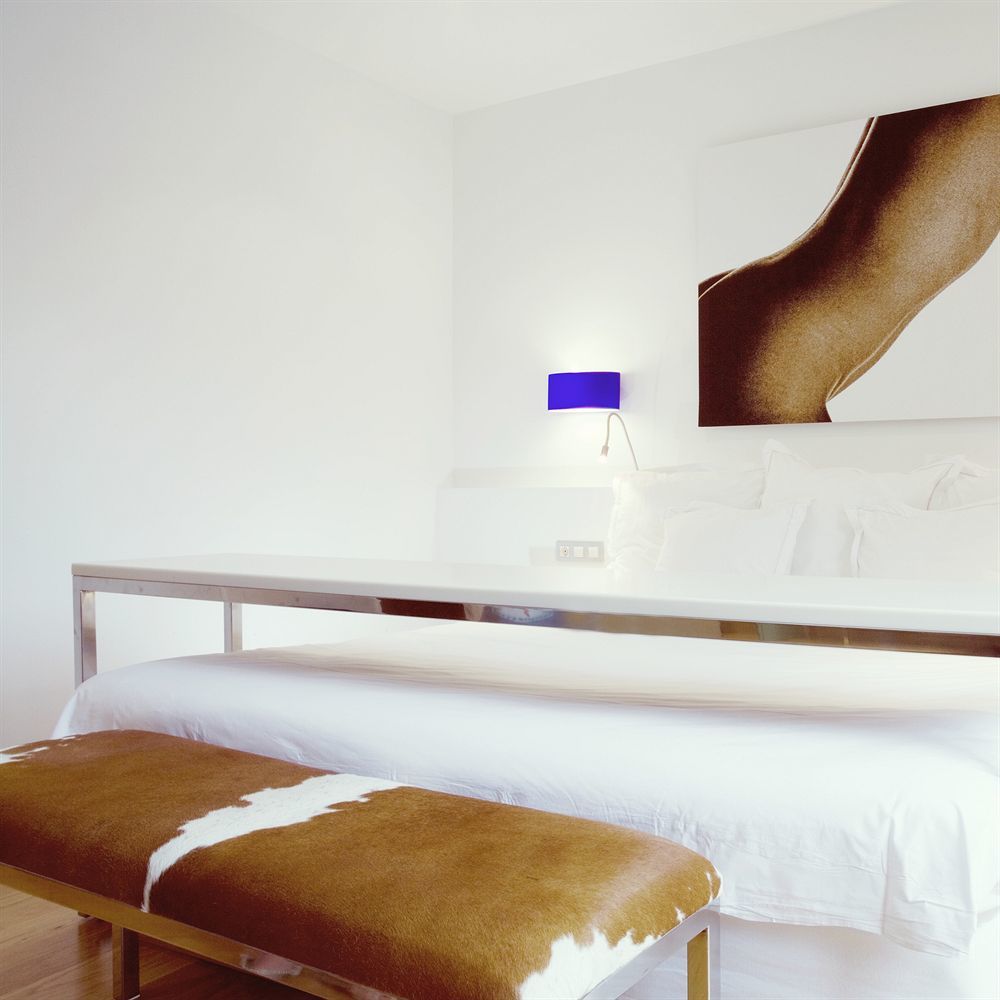 Hotel Petit Palace Tres 4*