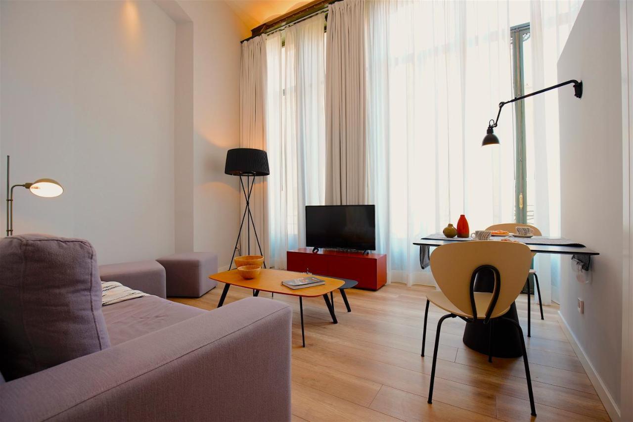 Apartamento L'aguila - Turismo De Interior *