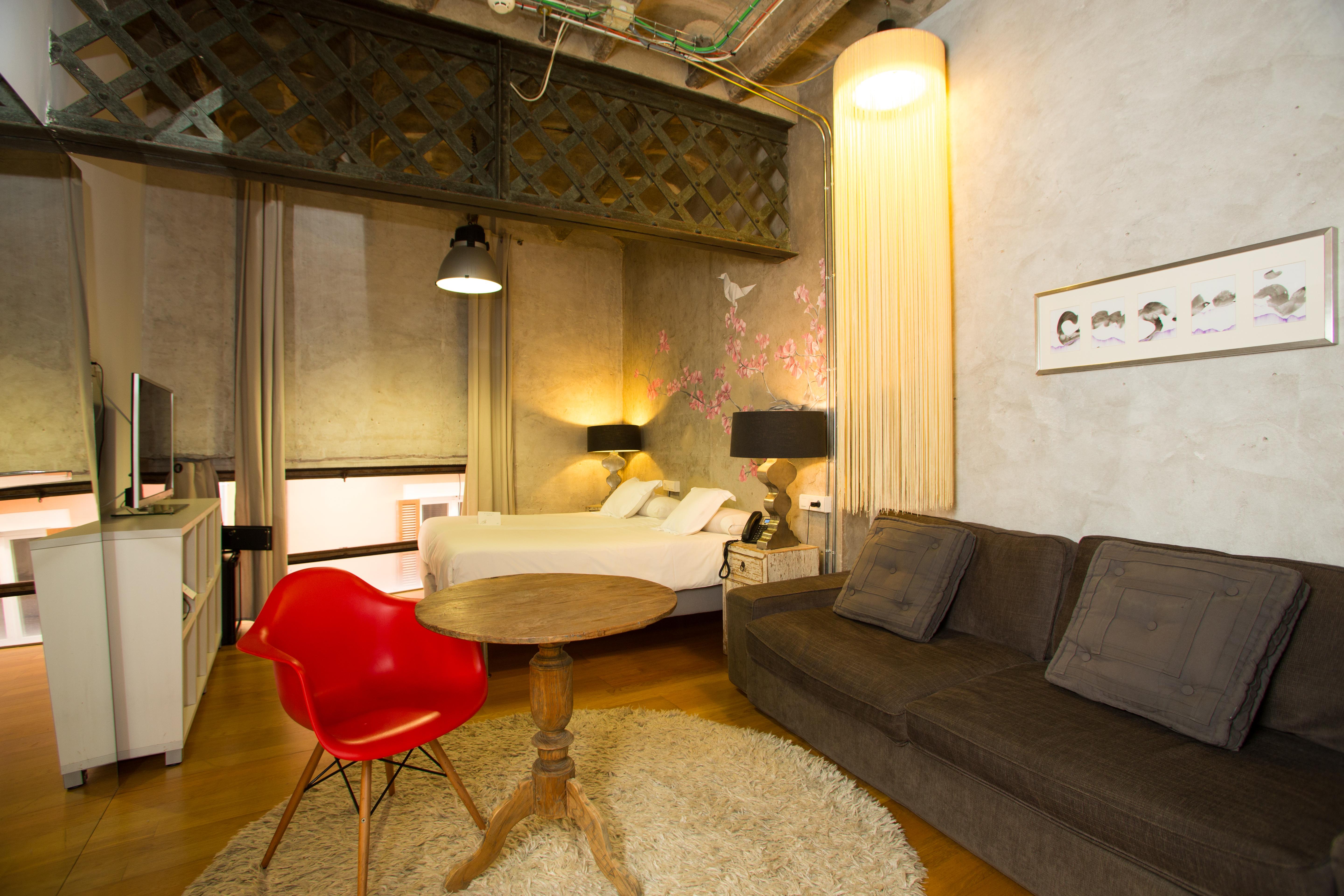 Khách sạn Brondo Architect 4*