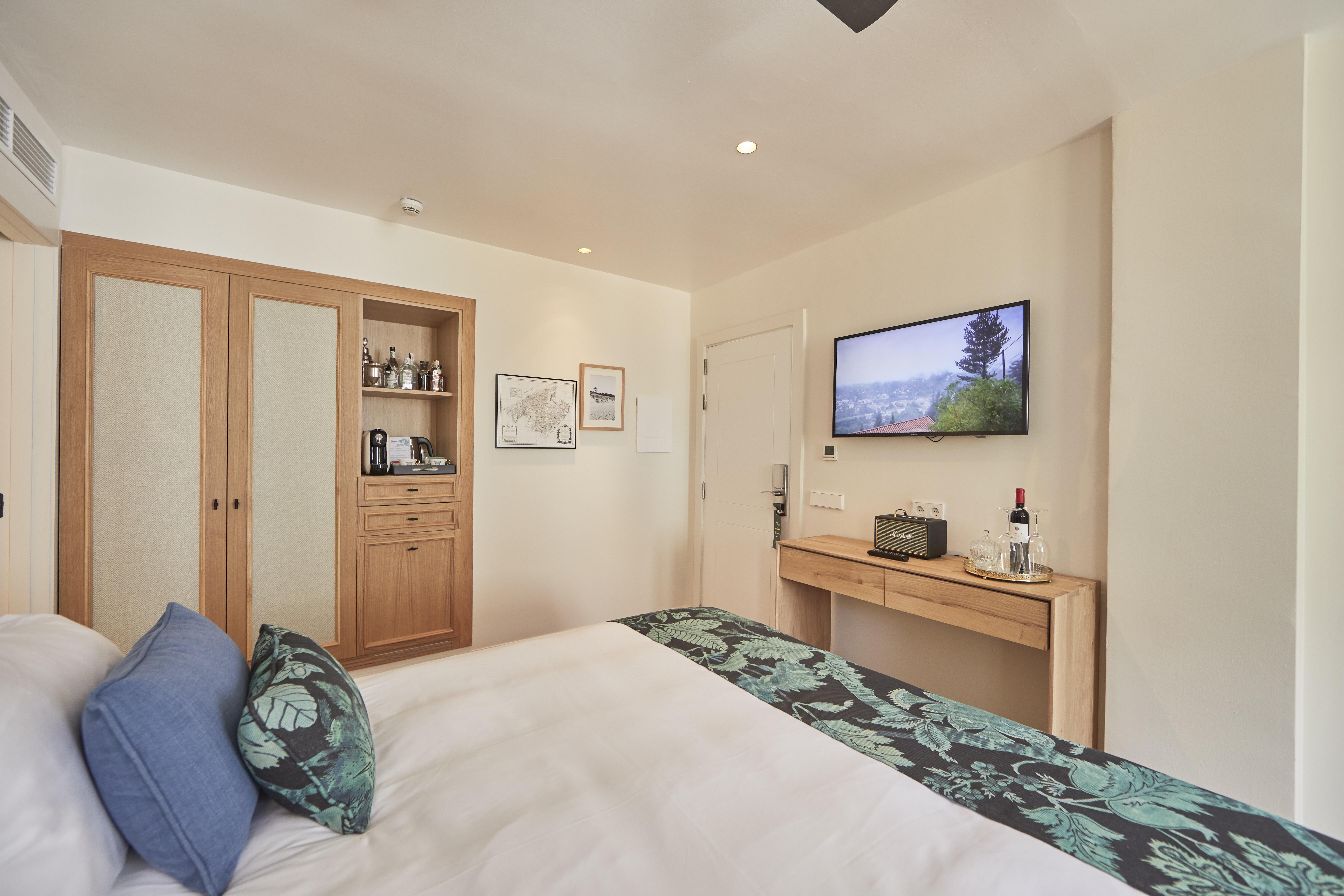 Mhouse Boutique Hotel 4*