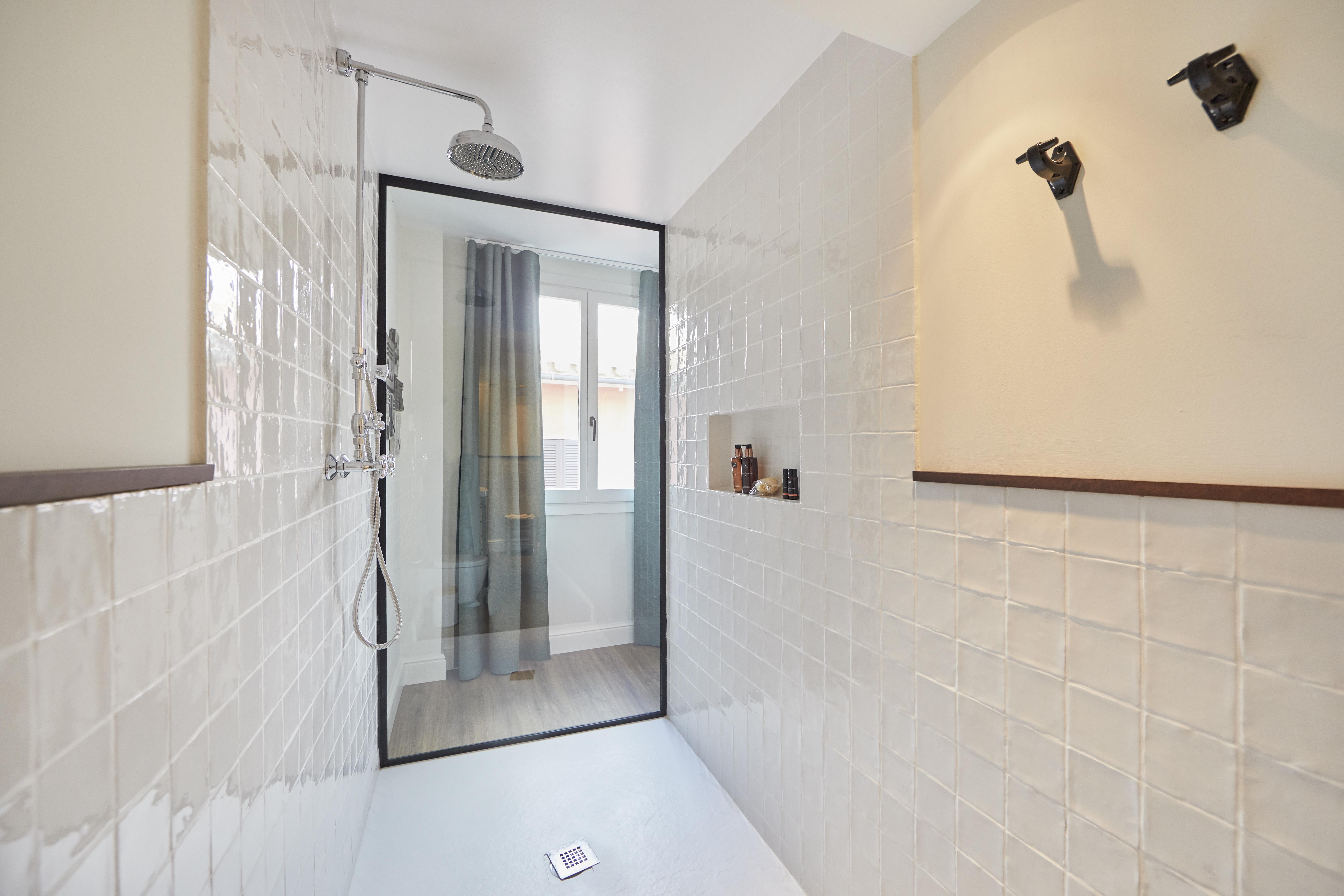 Mhouse Boutique Hotel 4*