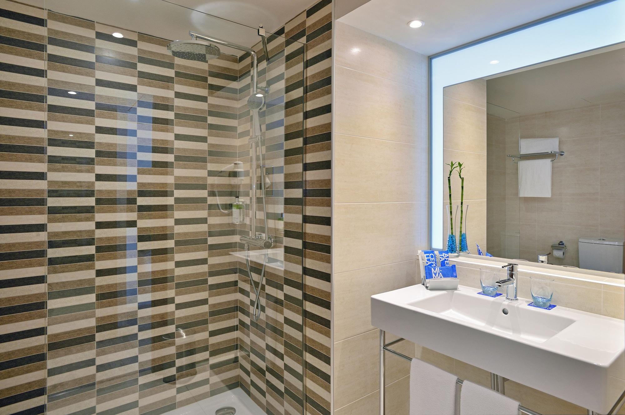 Innside By Melia Bosque 4*