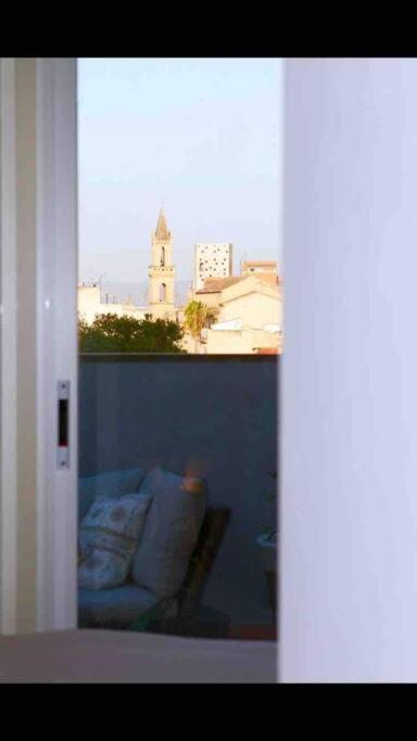 Experience Beautiful Duplex Penthouse With Terrace In Palma de Mallorca