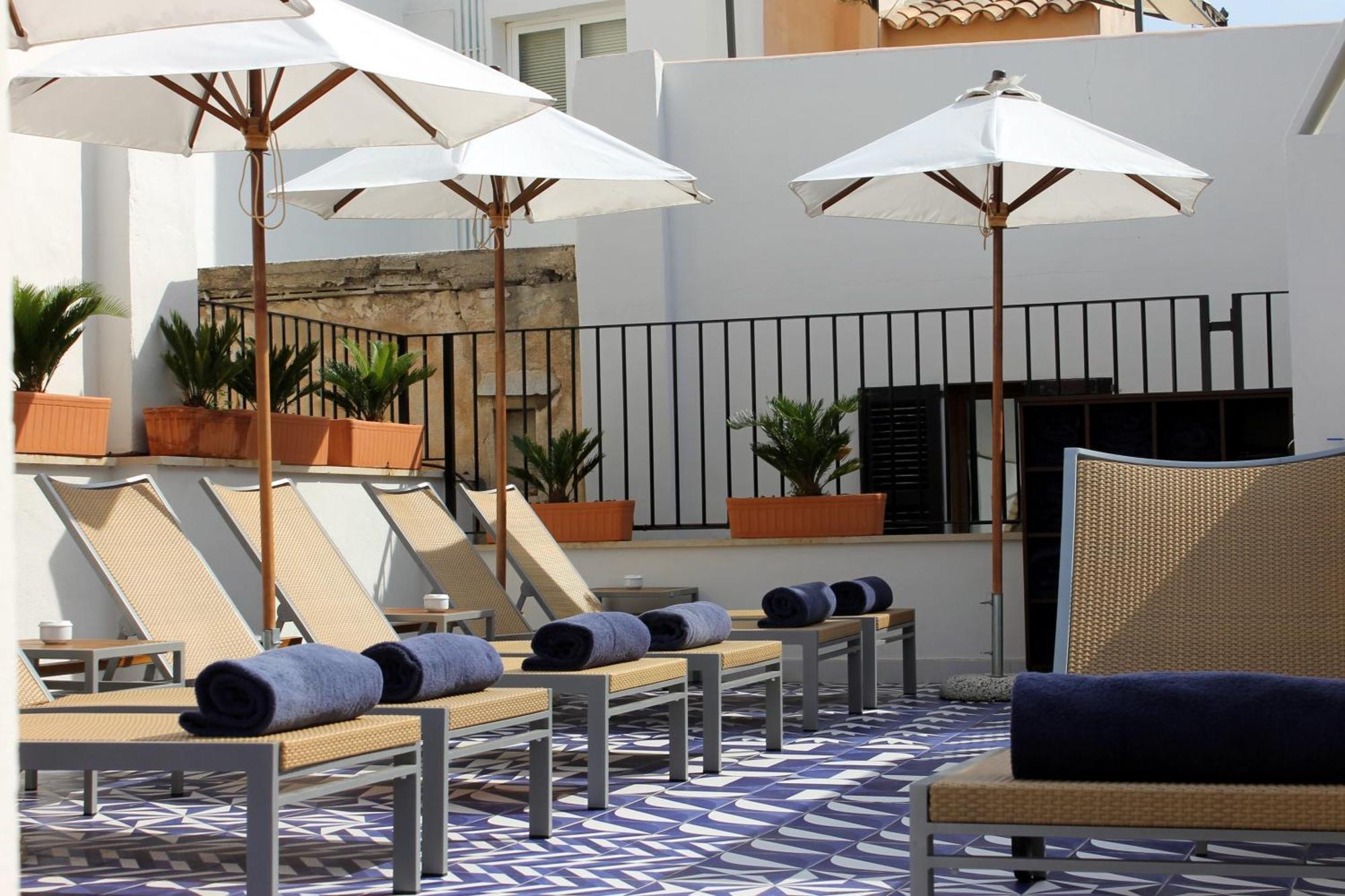 Khách sạn Cort 4*