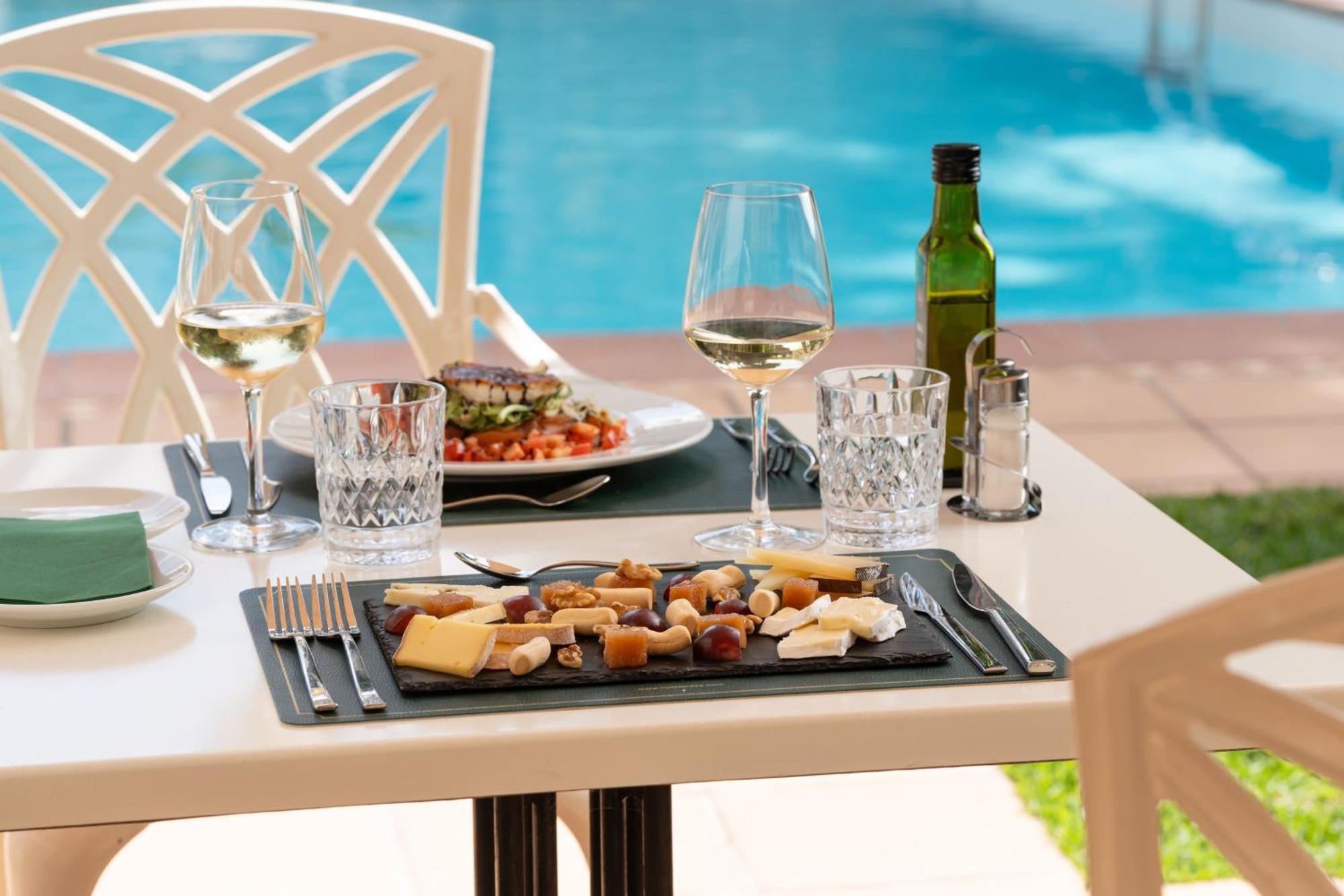 Hotel Araxa - Adults Only 3*