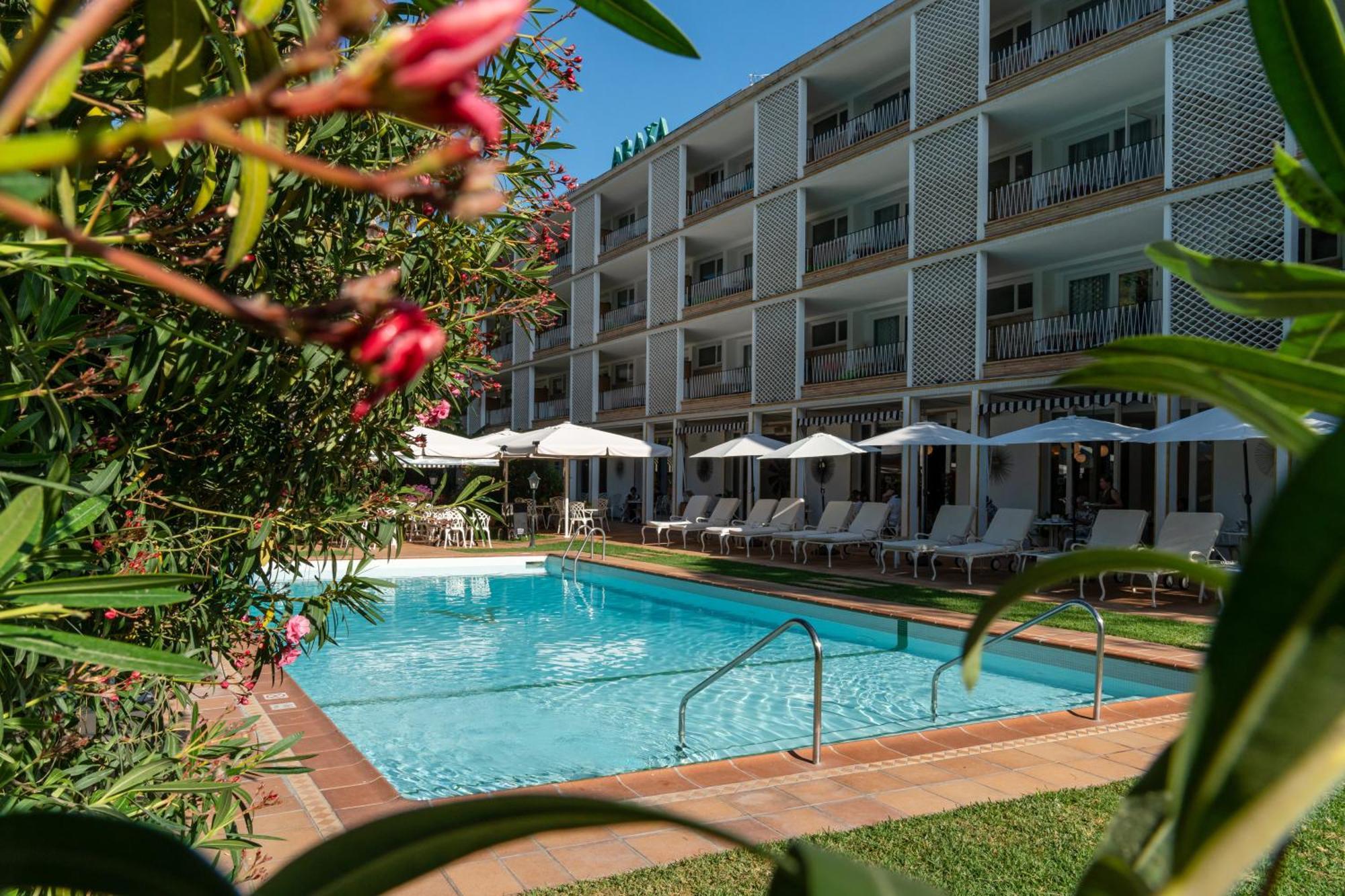 Hotel Araxa - Adults Only 3*