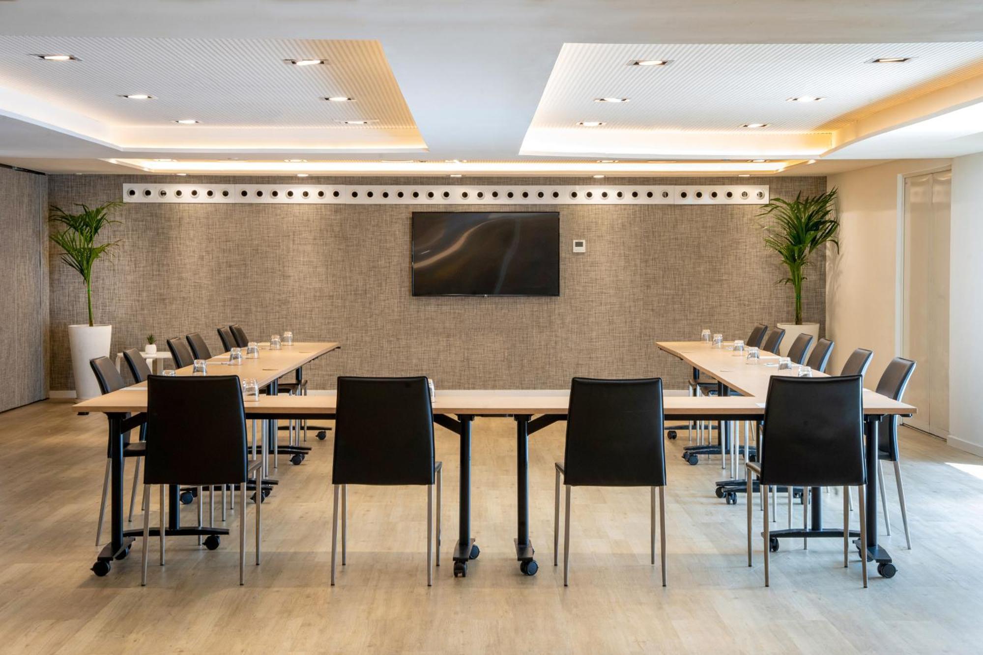 Innside By Melia Bosque Hotel 4*