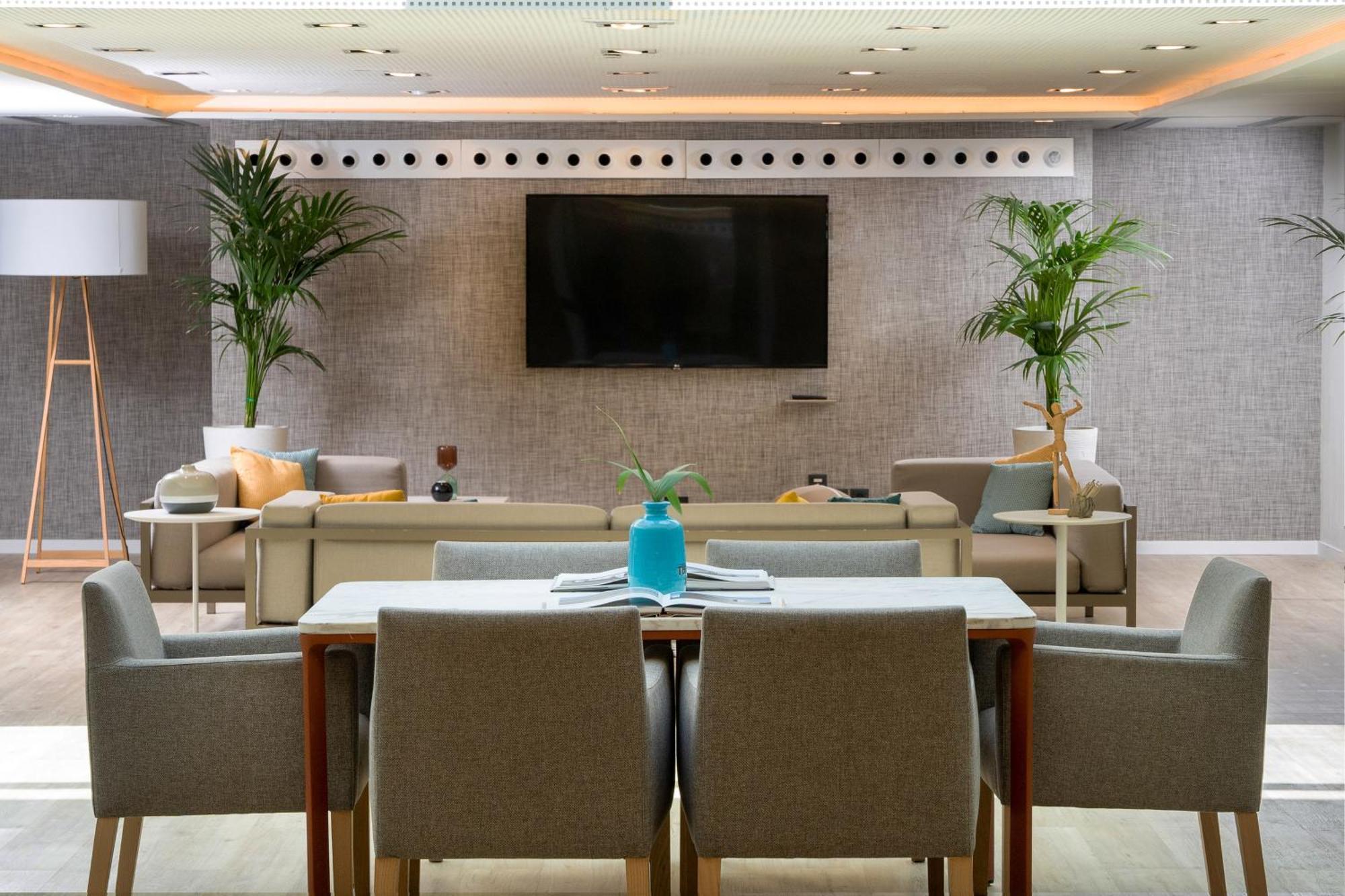 Hotel Innside By Melia Bosque 4*