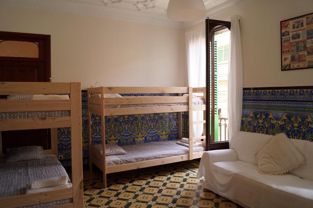 Pura Vida - Juvenil Hostel