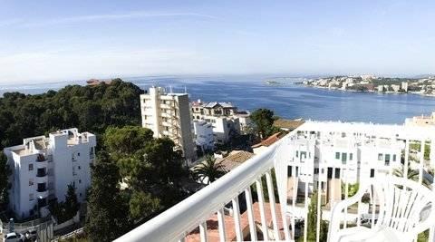 Zenith Hotel 3*