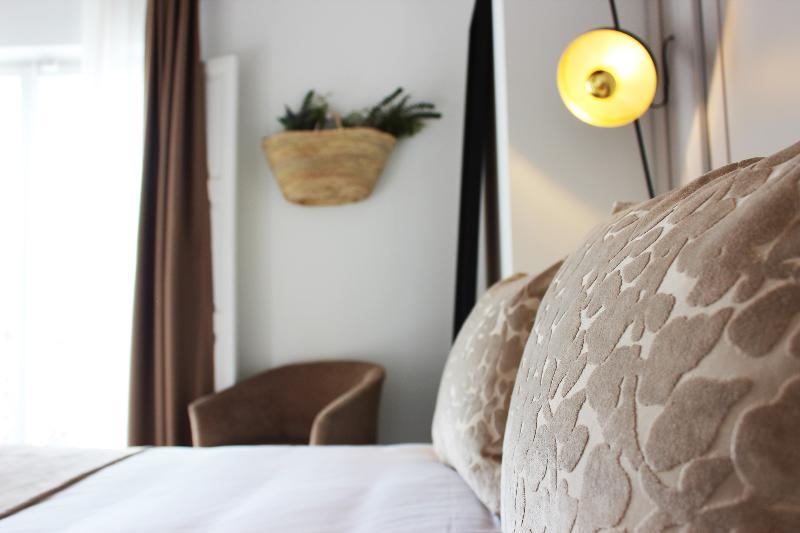 Khách sạn Icon Roseto 4*