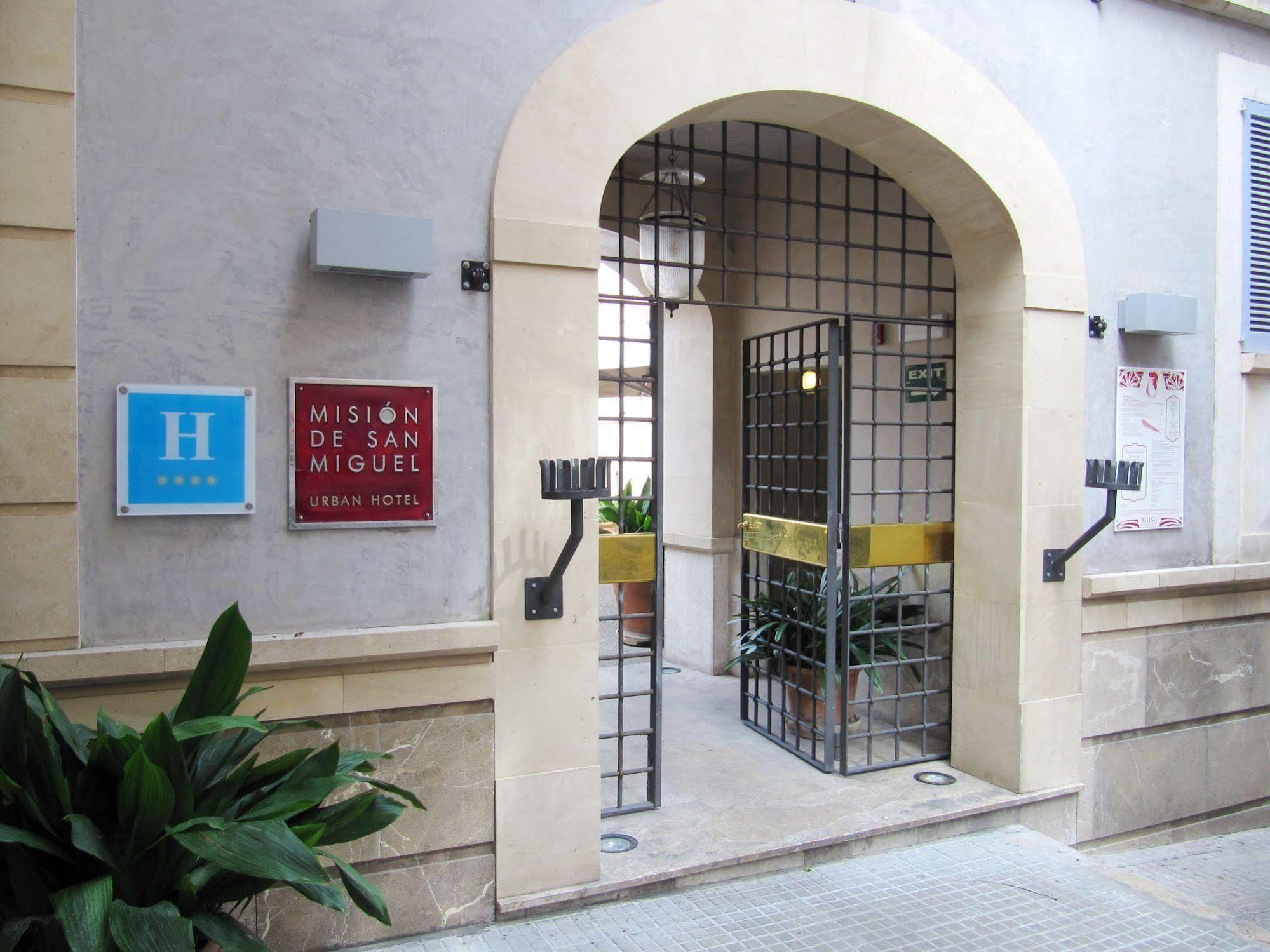 Hotel Mhouse Boutique 4*