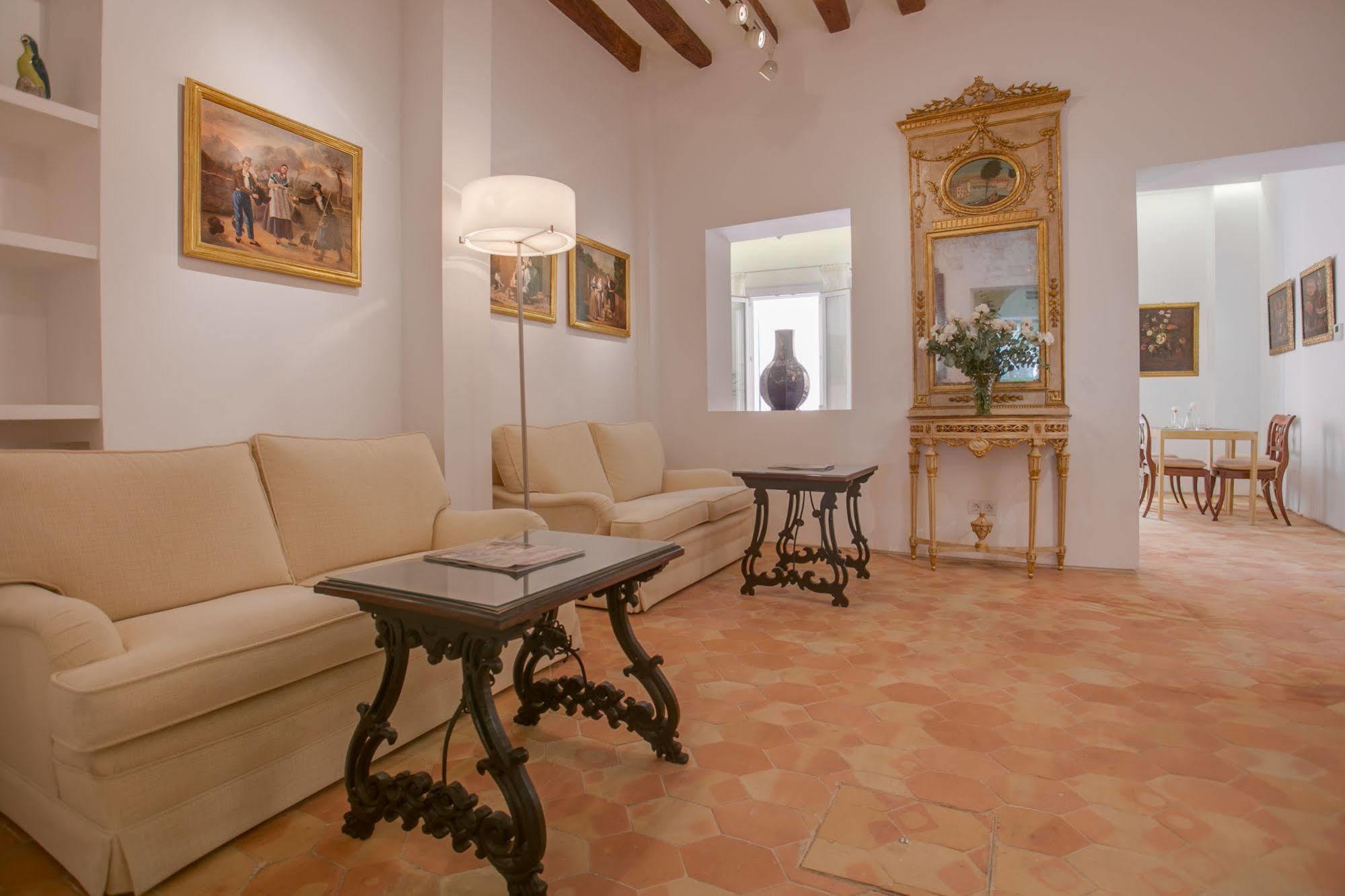 Ah Art Palma 4*