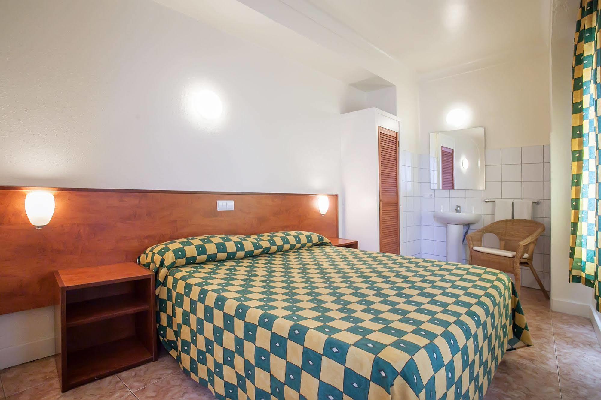 Guest house Apuntadores 8 2*