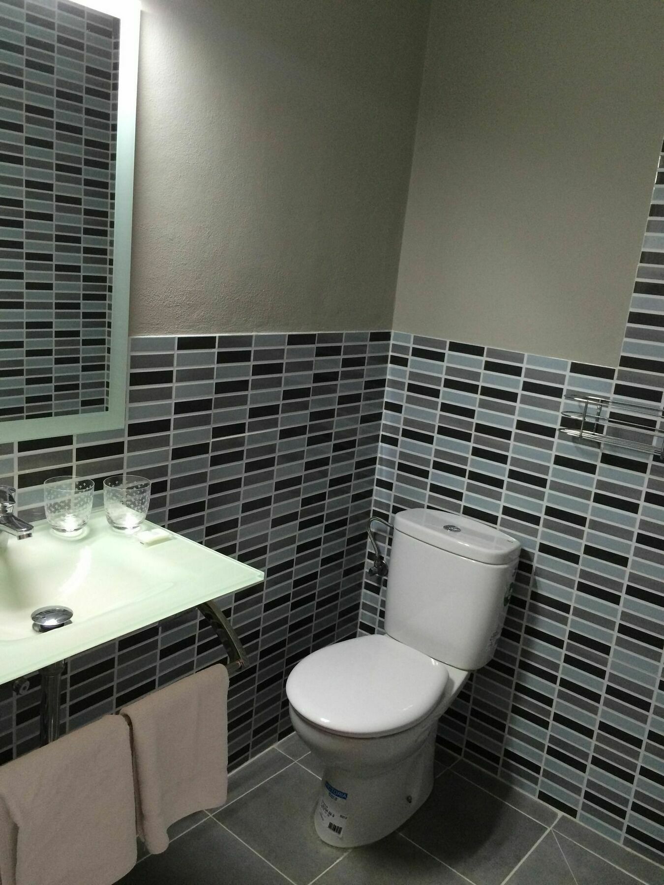 Guest house Sb Arenal 2*