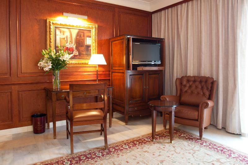 Bordoy Continental 4*