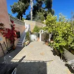 Casita rosa