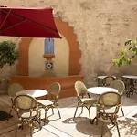 Hotel Can Cirera