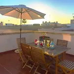 Townhouse 200Mts From The Sea Up To 6 Guests