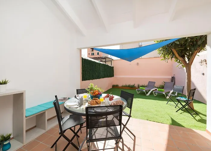 Otherworldly House In Palma