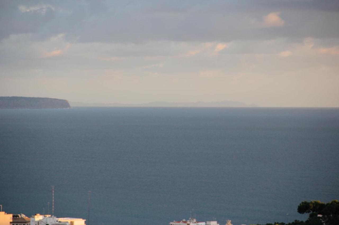 Fantastica Sobre La Bahia De *