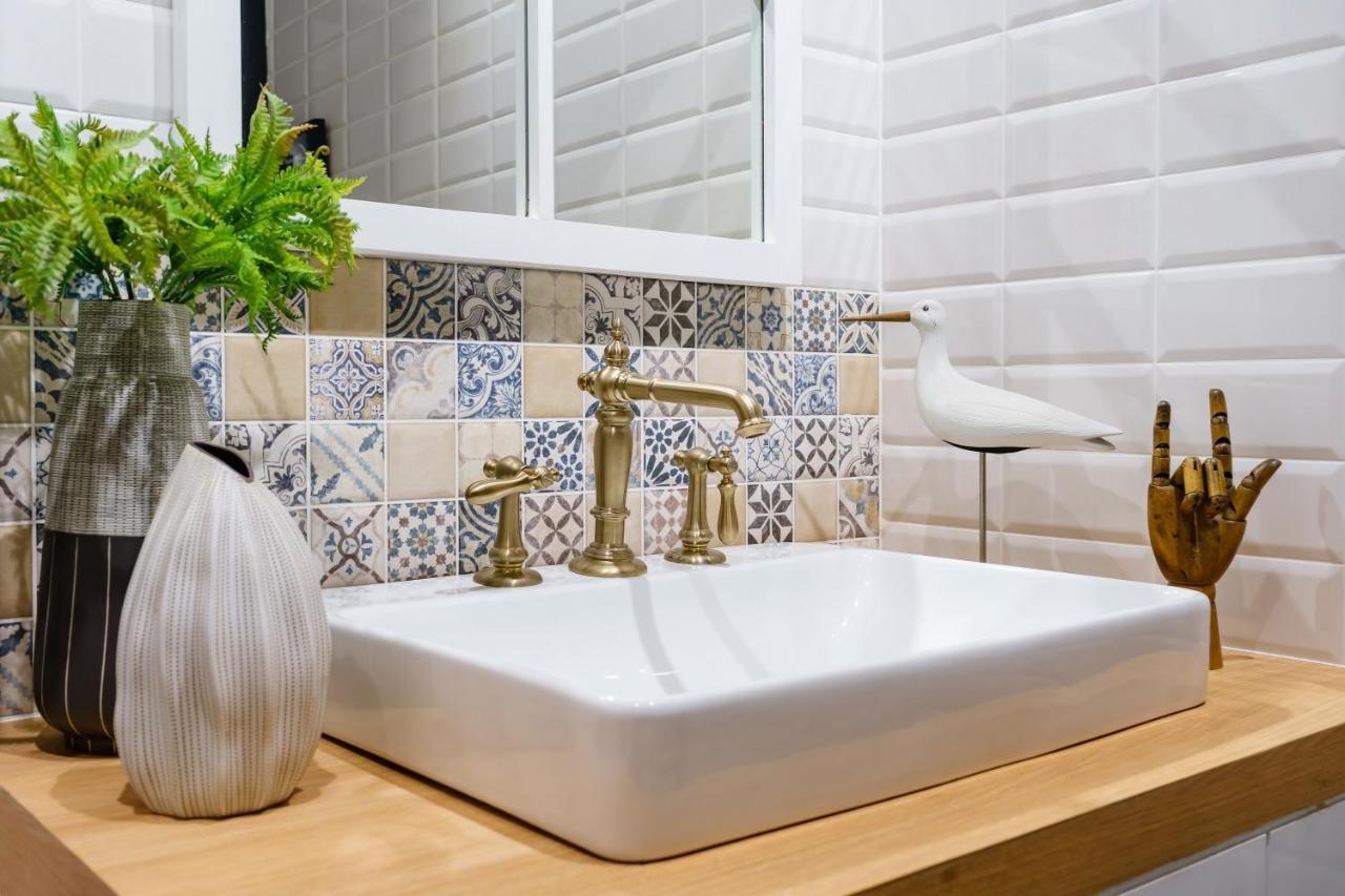 Pousada Luxury For 16 People With Seaview, Pool And Bbq