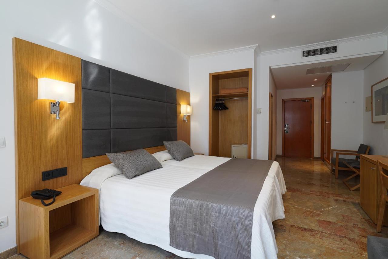 Artmadams Hotel