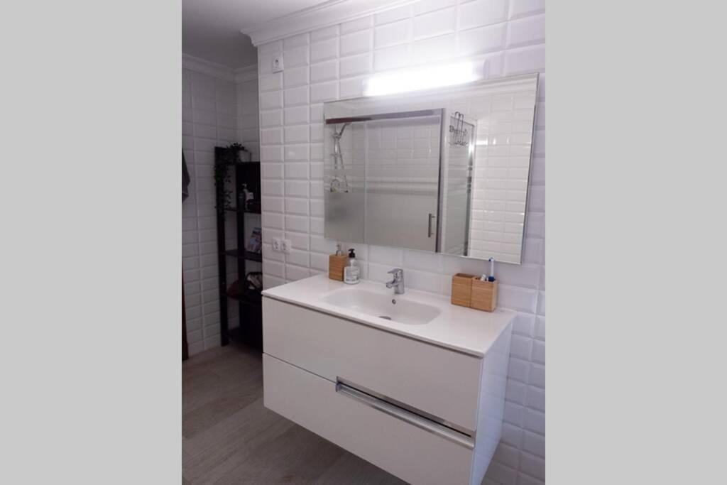 Marbella: 6 W/ Pool & 70m To The