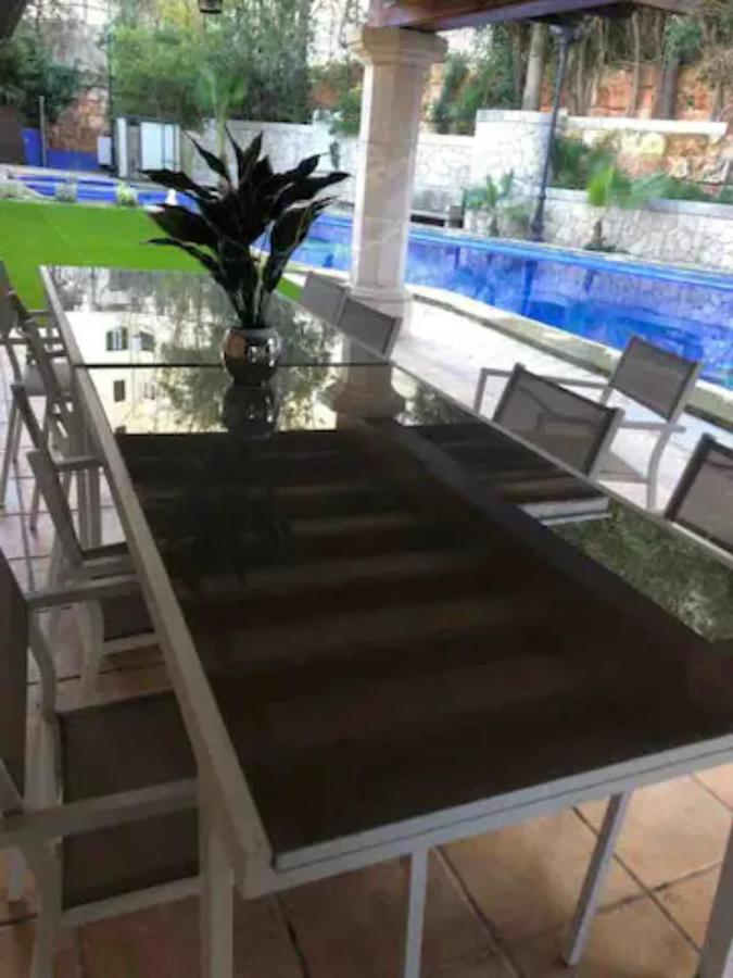 With Private Pool -palma Ambassador Center Etv14825 Villa *