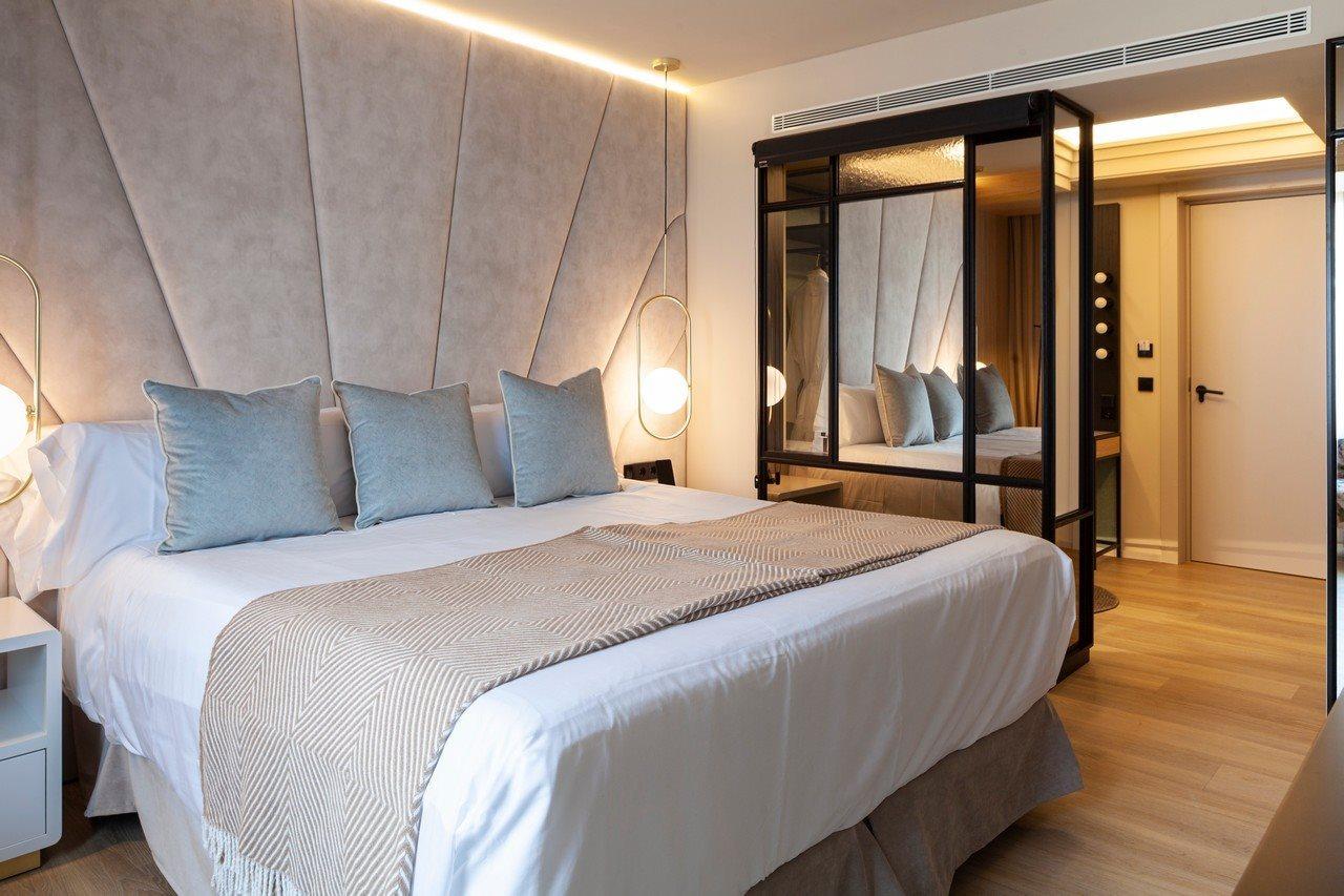 Khách sạn Nivia Born Boutique 5*