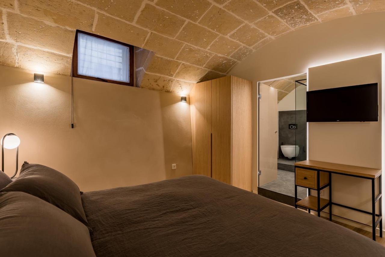 Cirera 4*