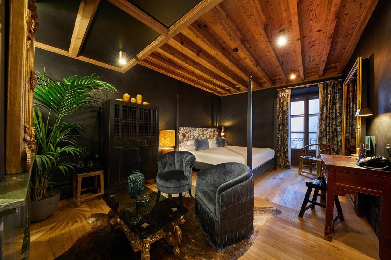 - Adults Only Hotel