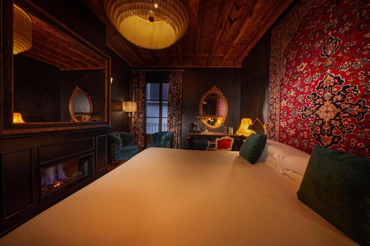 - Adults Only Hotel