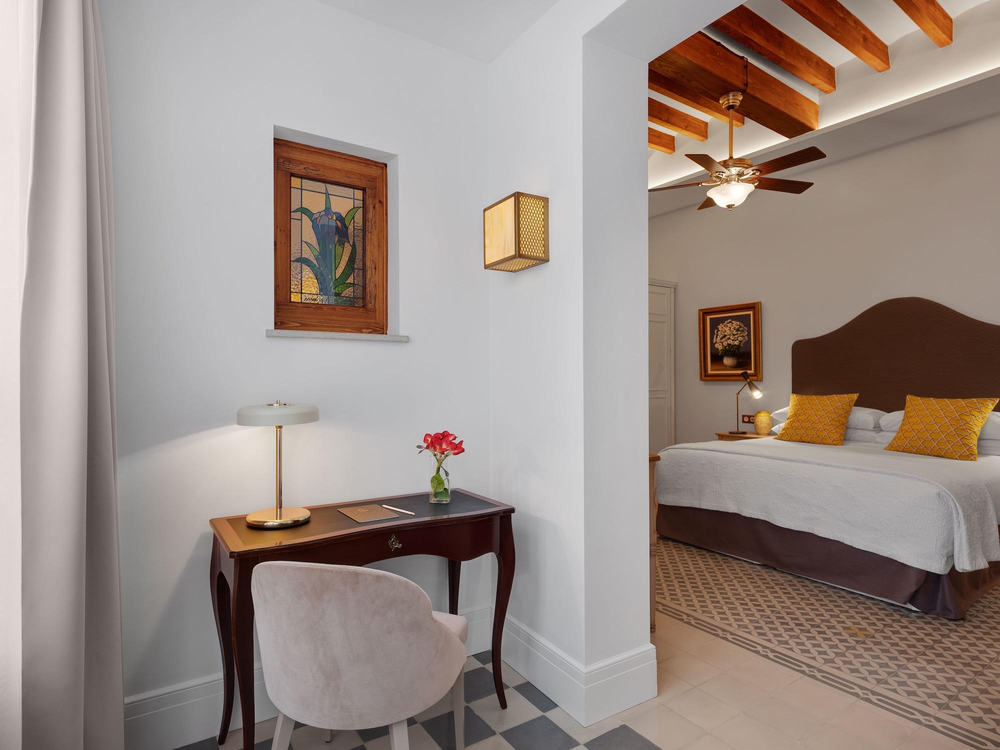 Gloria De Sant Jaume Hotel
