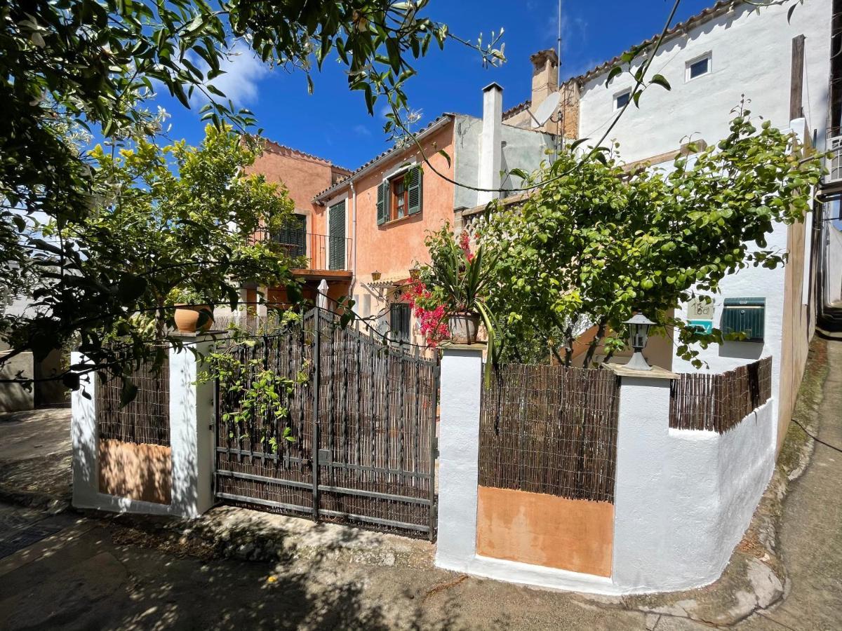 Casita Rosa Palma de Mallorca
