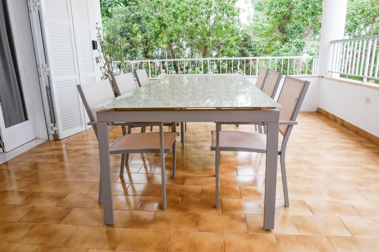 Houm Plaza Arosa Villa