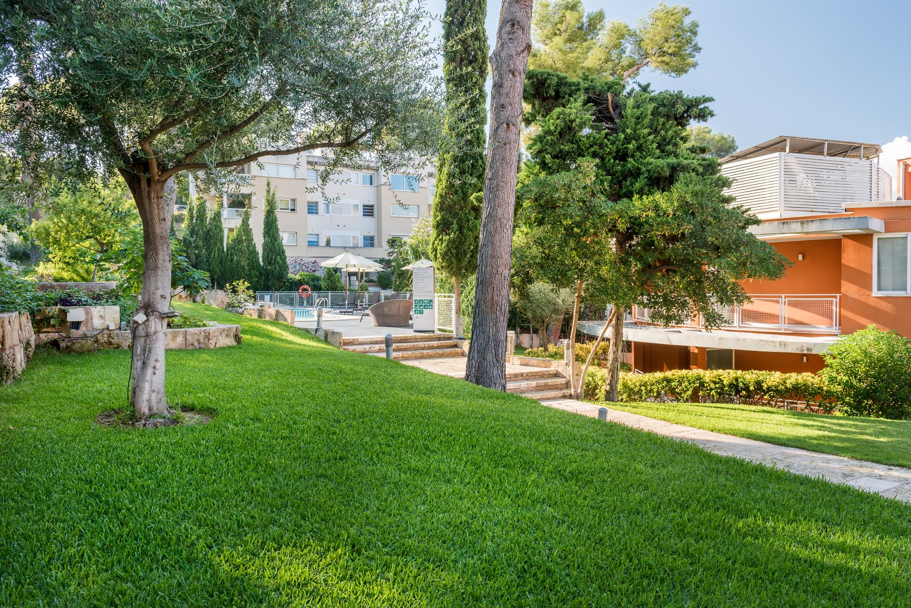 Khách sạn Hesperia Ciudad De Mallorca 4*
