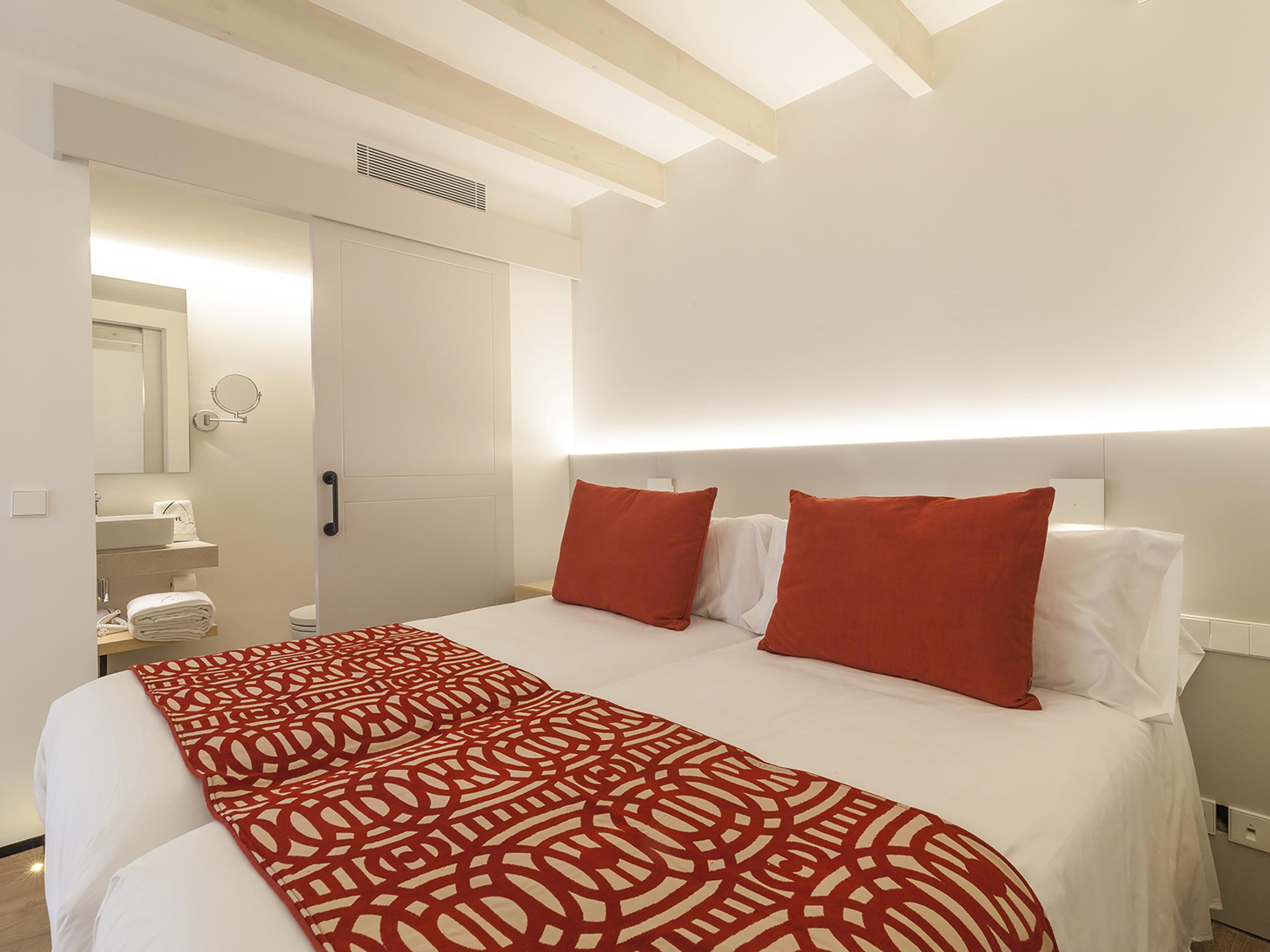 Fil Khách sạn hẻo lánh