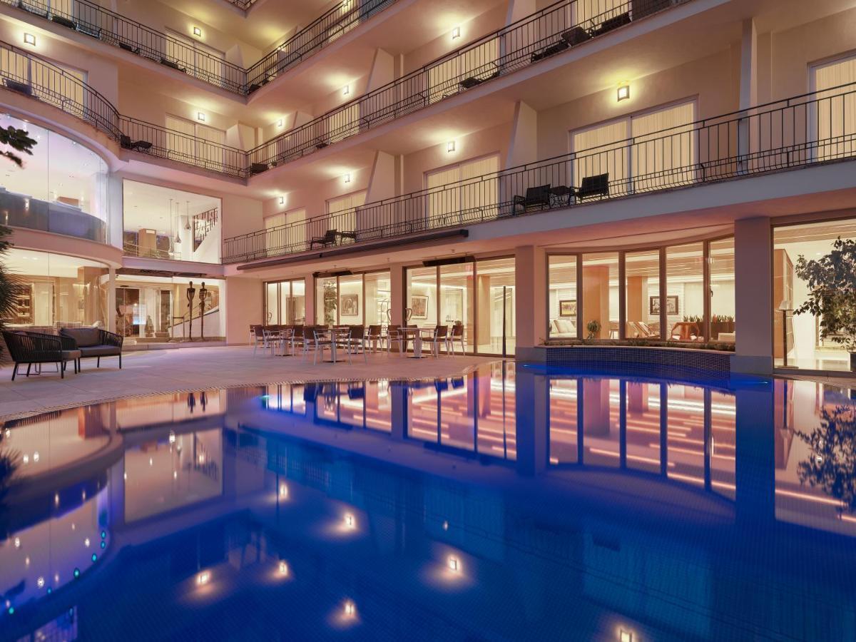 Saratoga 4* Palma