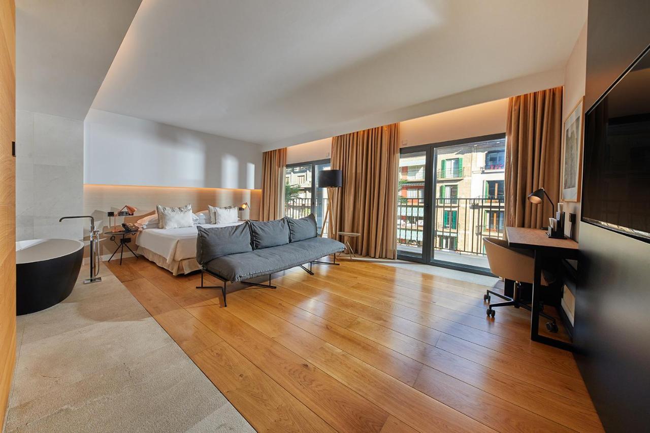 Khách sạn Nakar 4*