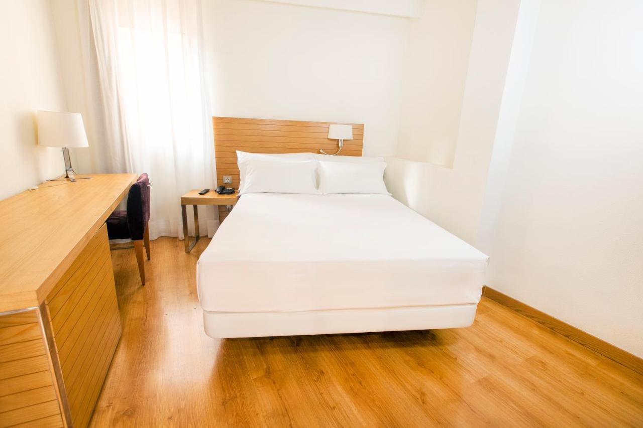 Hesperia Ciudad De Mallorca Khách sạn Palma de Mallorca