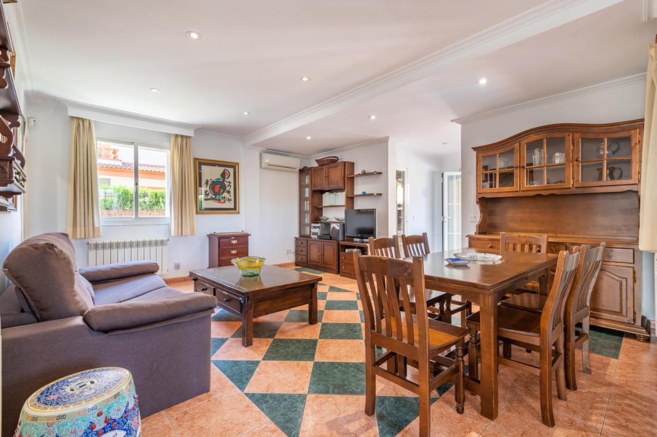 Villa Laura *