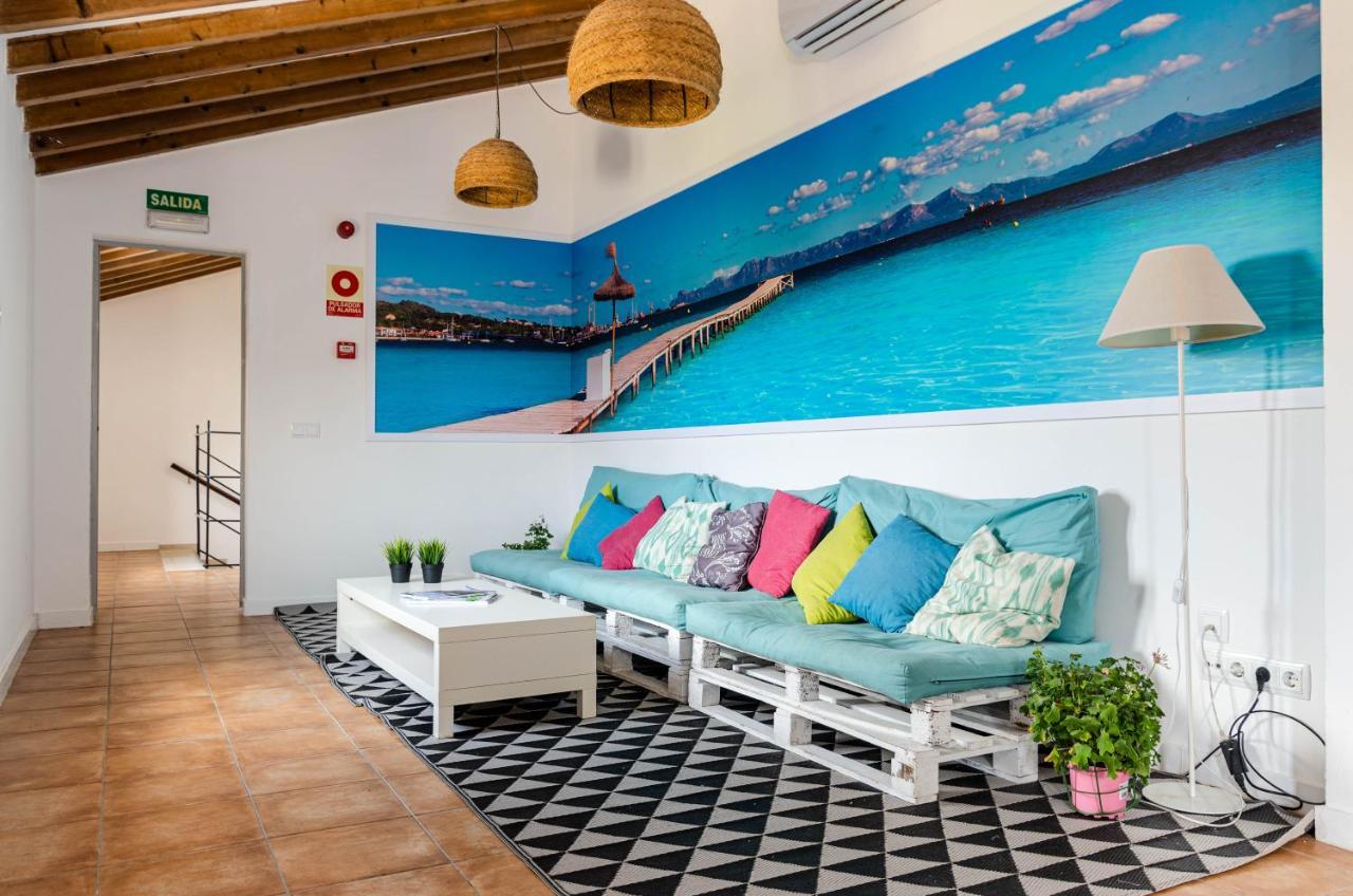 Urban Hostel
