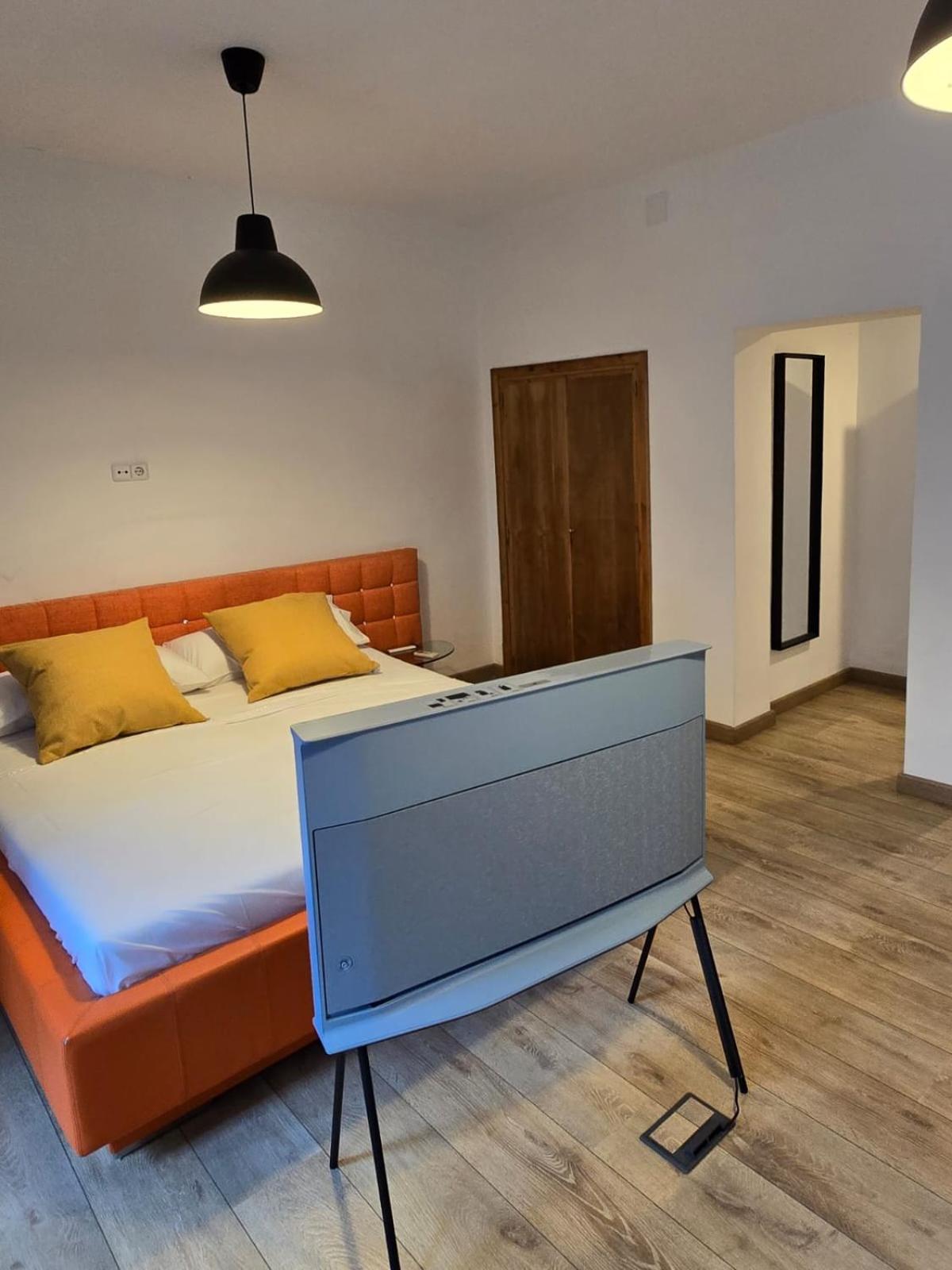 Baron- Center - Luxury Casa de hóspedes