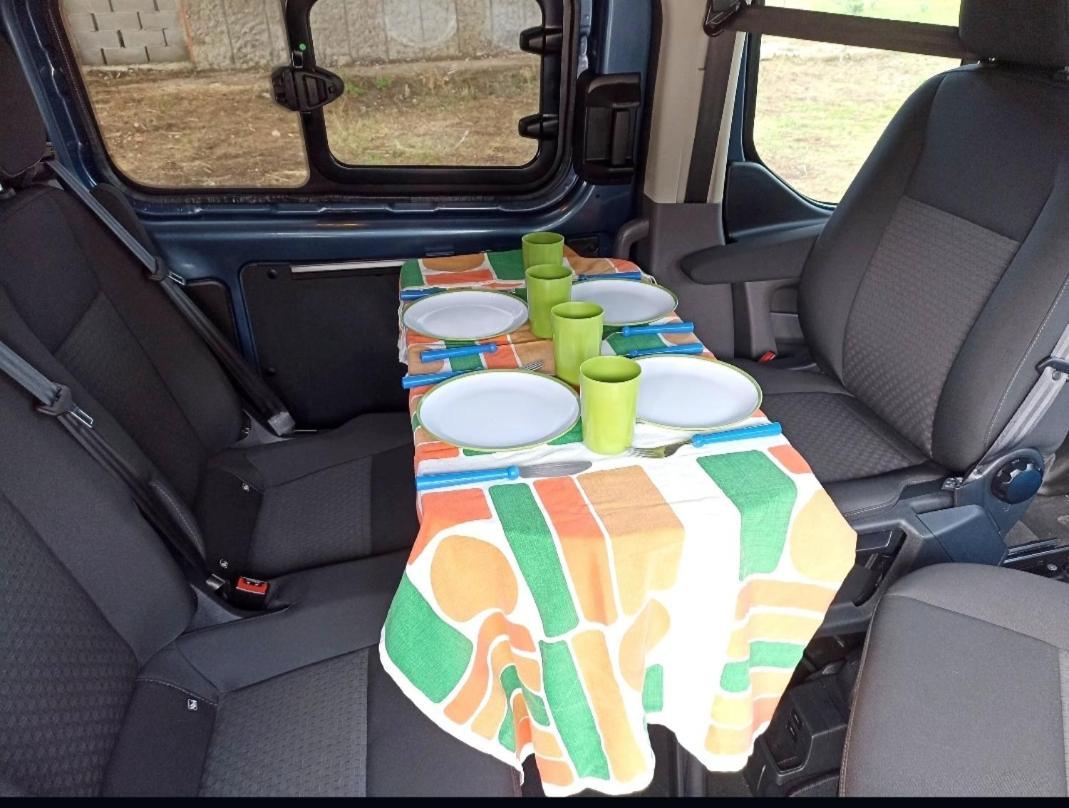 Campsite Ford Transit Custom Camper